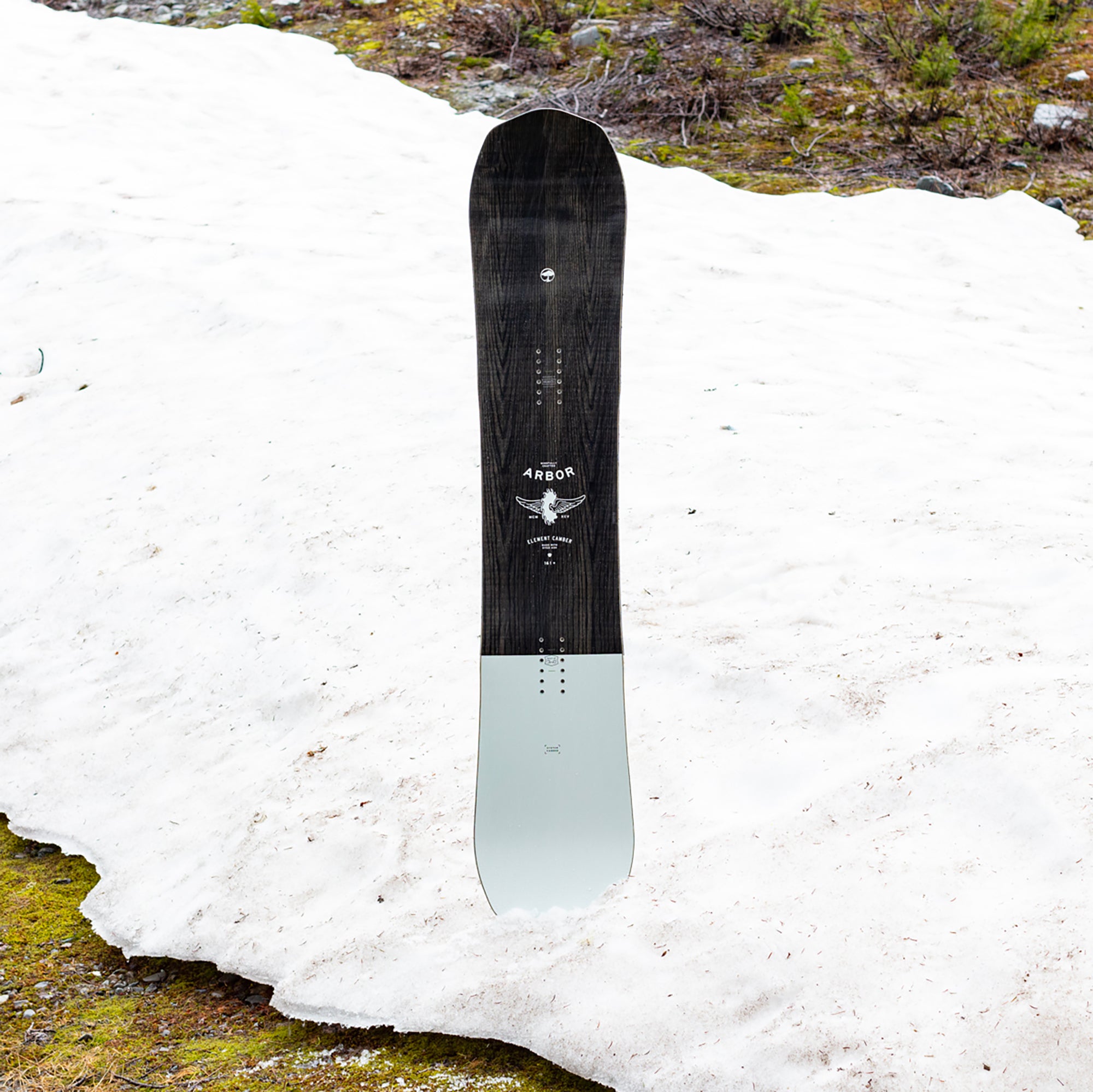 Arbor Men's Element Camber Snowboard 2024