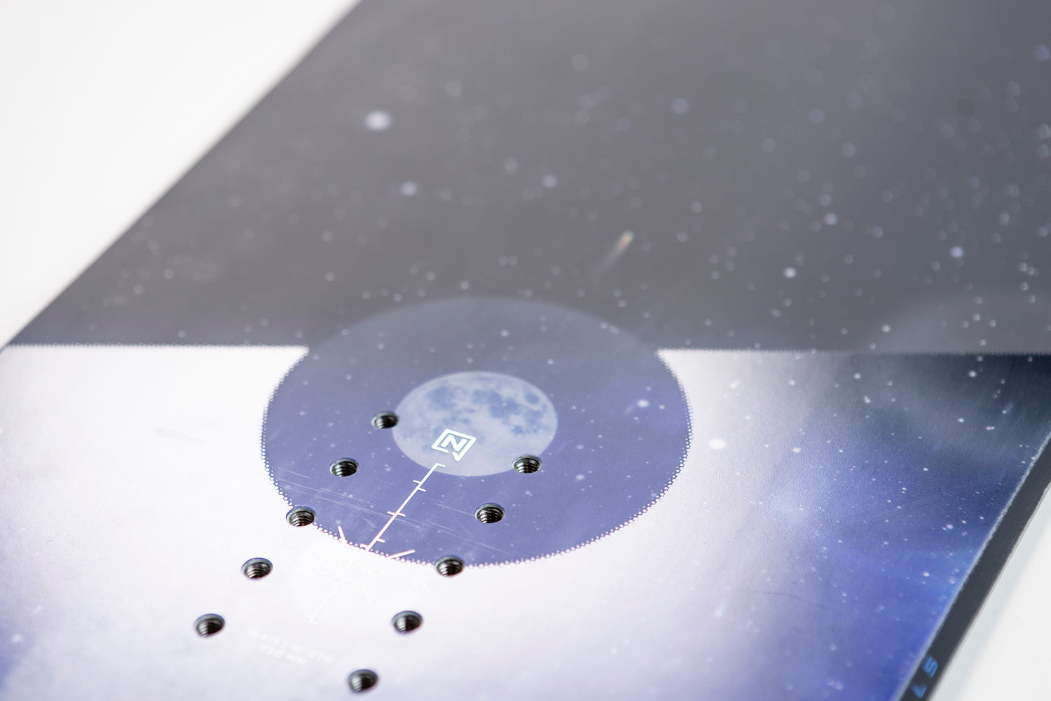 Nitro Men's SANTOKU Snowboard True Camber 2024