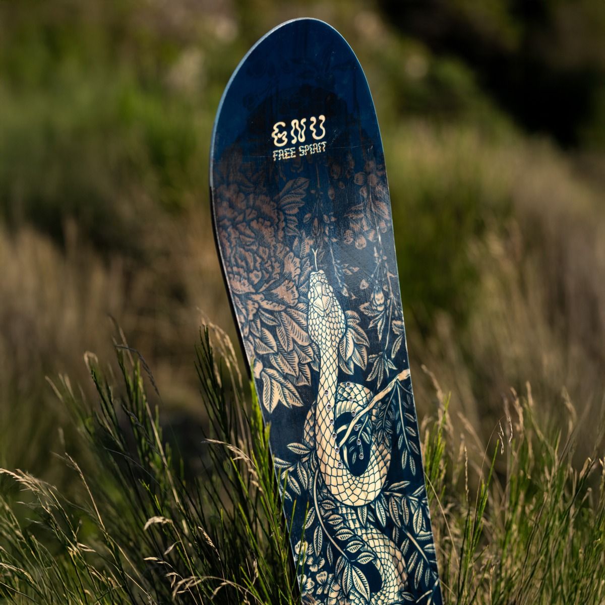 Gnu Women's Free Spirit Snowboard 2026