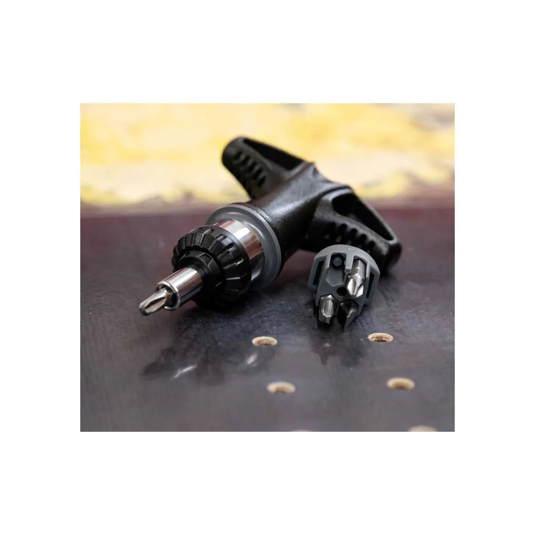 One Ball Ratcheting Pocket Screwdriver