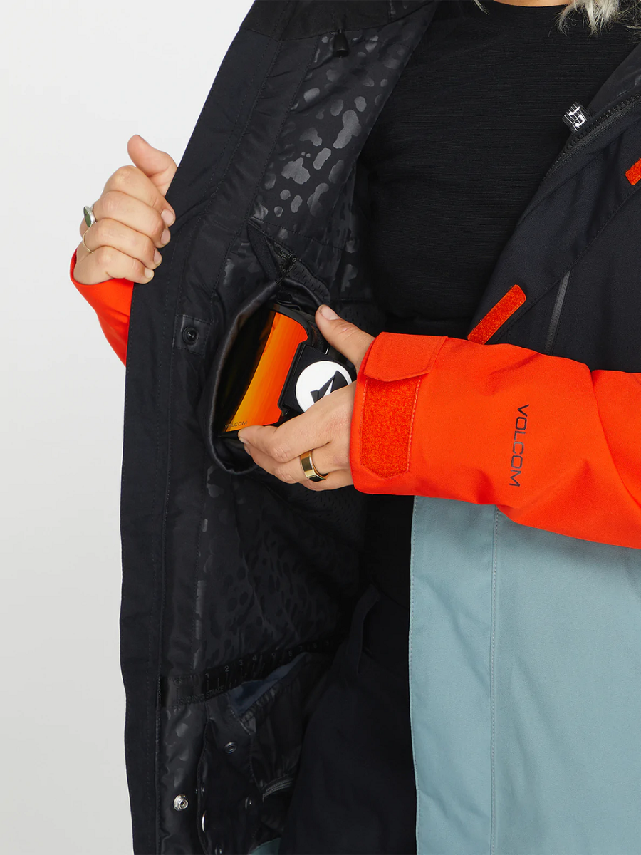 Volcom Women's Aris Insulated GORE-TEX Snowboard Jacket 2023