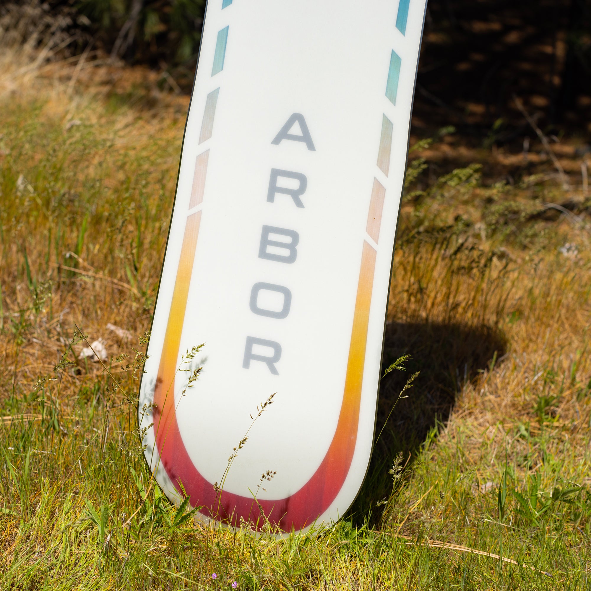 Arbor Women's Mantra Rocker Snowboard 2024