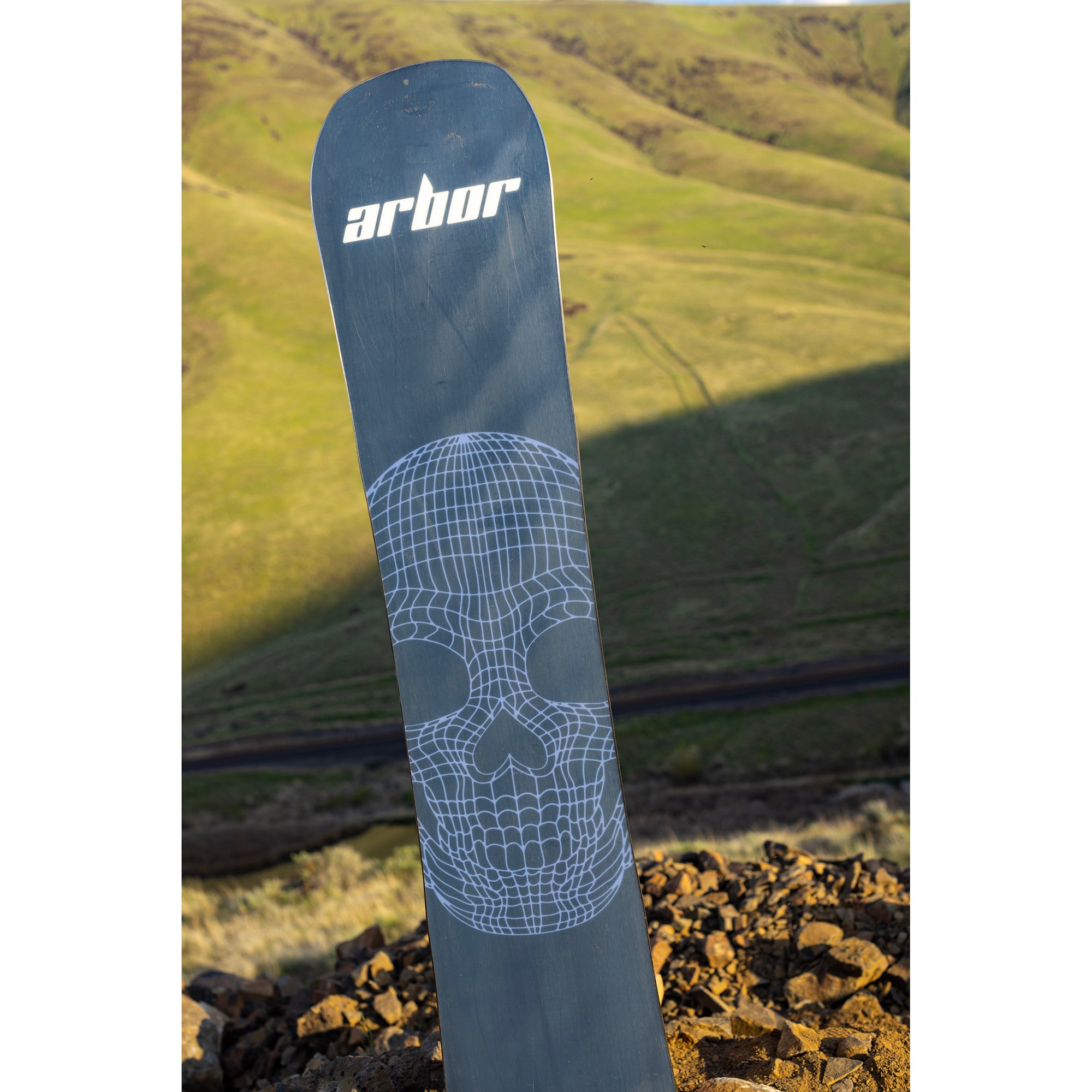 Arbor Men's Draft Camber Snowboard 2024