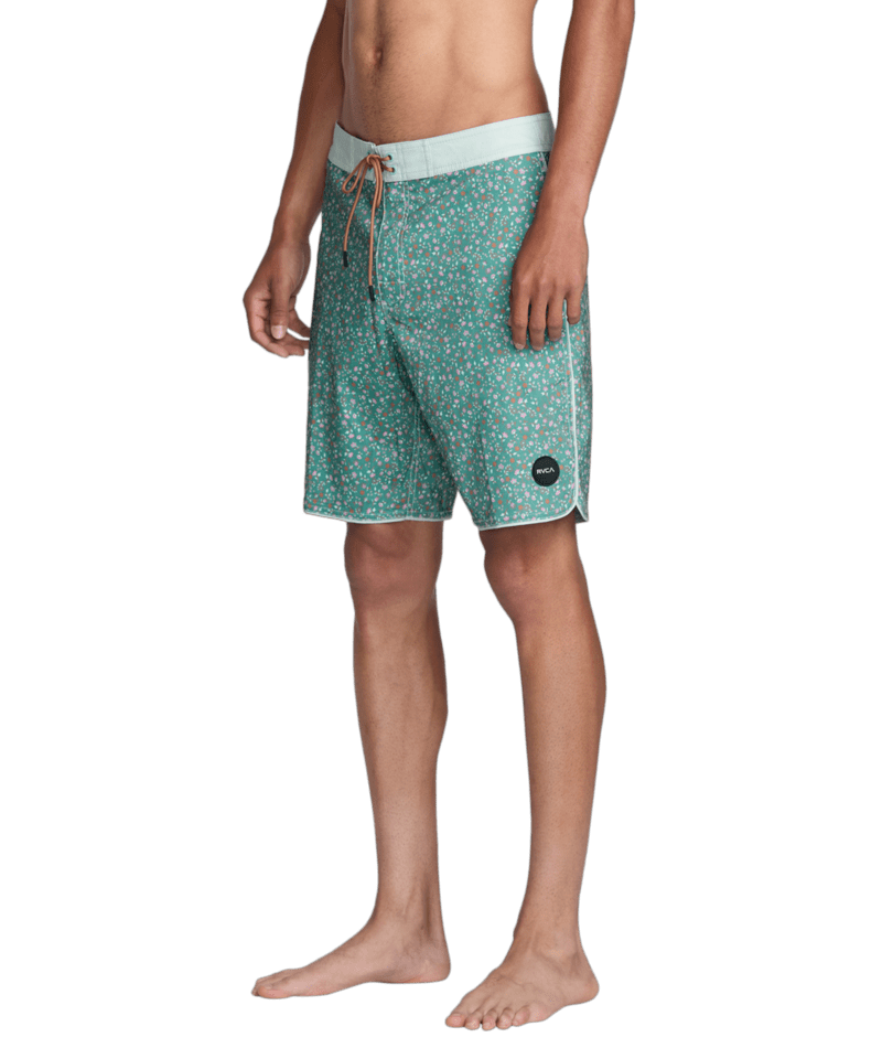 RVCA Baseline Trunk 19 Swim Trunks
