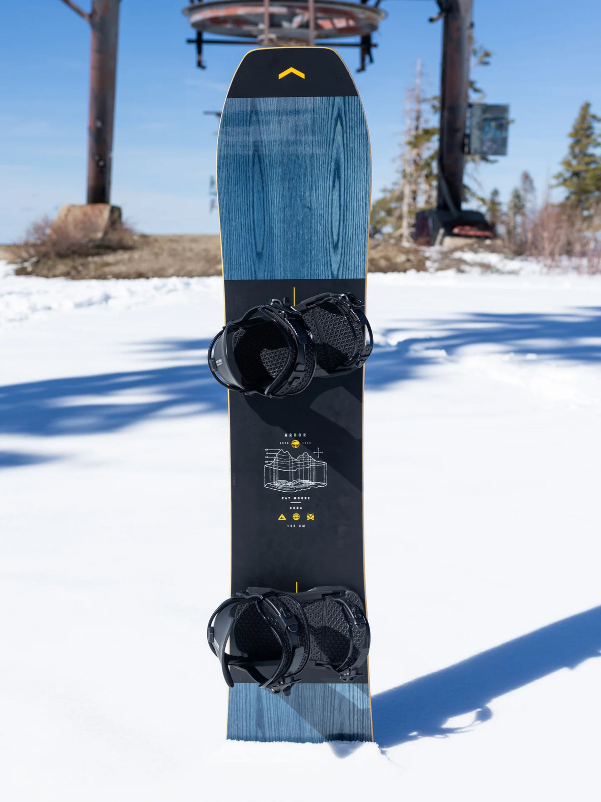 Arbor Coda Snowboard Men's | Directional | Camber 2027