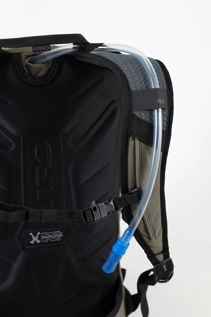 Nitro ROVER 14 14L Snowboard Backpack