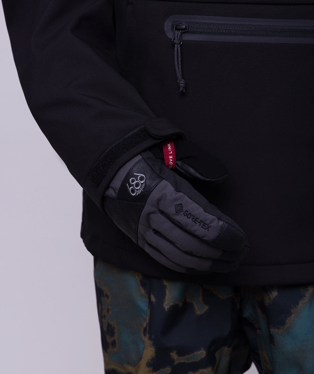 686 Mens WaterProof Hoody 2027